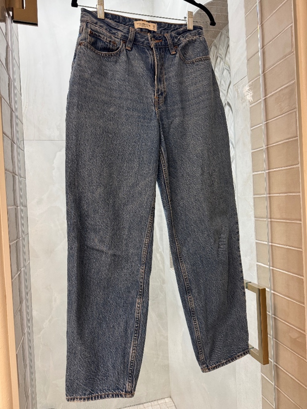 Abercrombie & Fitch Tapered Loose High Rise